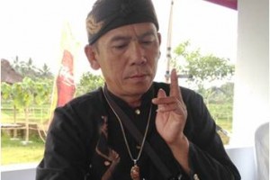 Kades Sakerta Timur, Cucu Sudrajat.